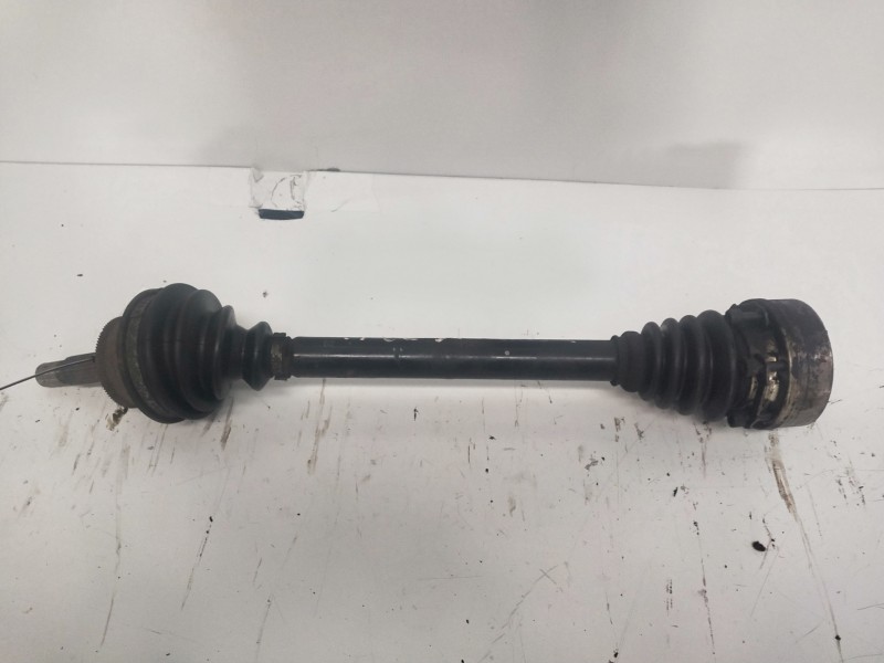 Recambio de transmision delantera izquierda para audi 80/90 (893) 80 quattro referencia OEM IAM   