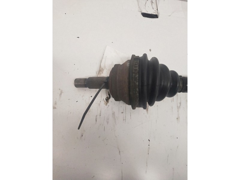 Recambio de transmision delantera izquierda para audi 80/90 (893) 80 quattro referencia OEM IAM   