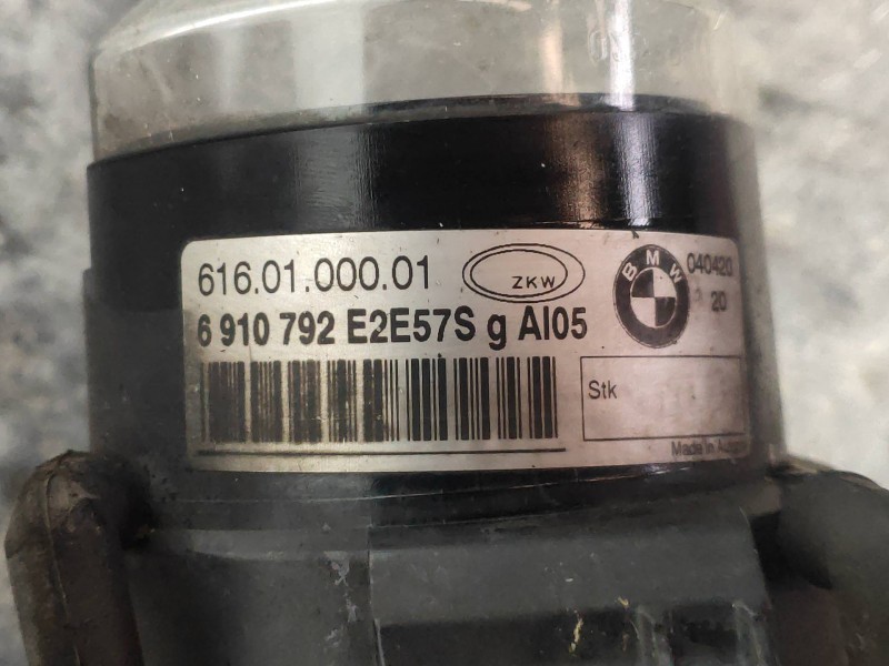 Recambio de faro antiniebla derecho para bmw serie 5 berlina (e60) 530d referencia OEM IAM 6910792 6160100001 