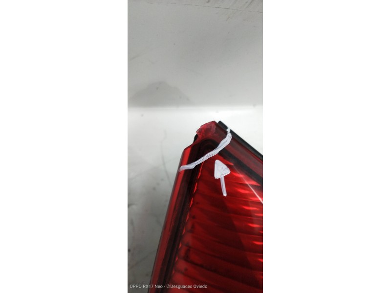 Recambio de piloto trasero izquierdo para renault scenic ii authentique referencia OEM IAM 8200127704E  