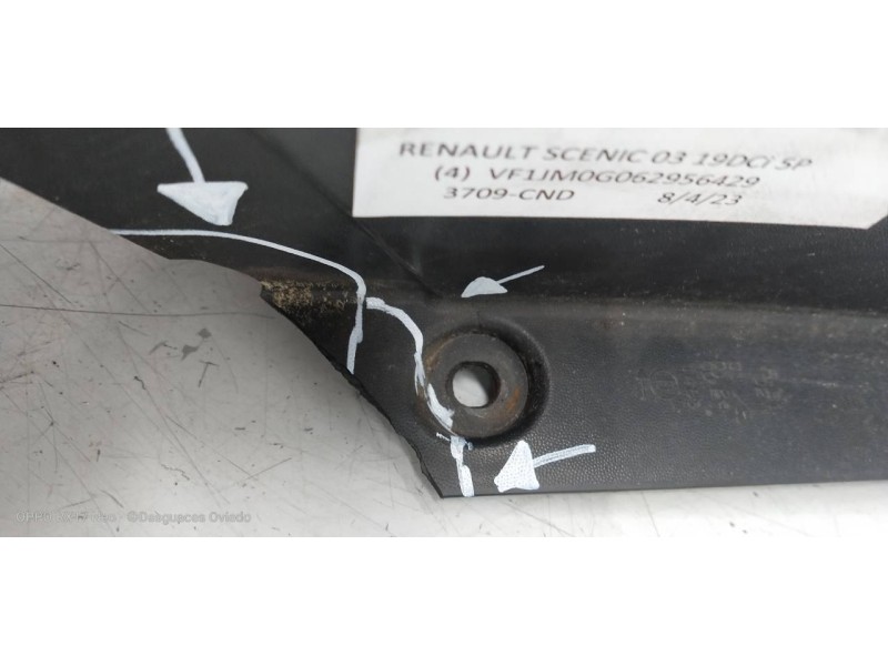 Recambio de piloto trasero izquierdo para renault scenic ii authentique referencia OEM IAM 8200127704E  