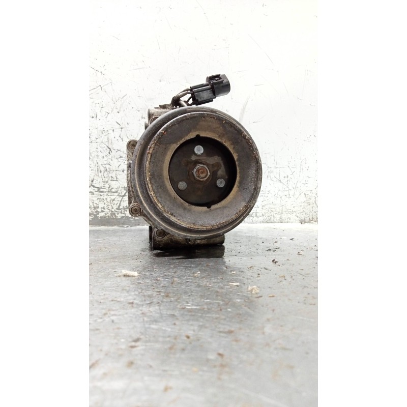 Recambio de compresor aire acondicionado para mitsubishi montero sport (k90) 2.5 td gls referencia OEM IAM AKC200A551J MR360532 