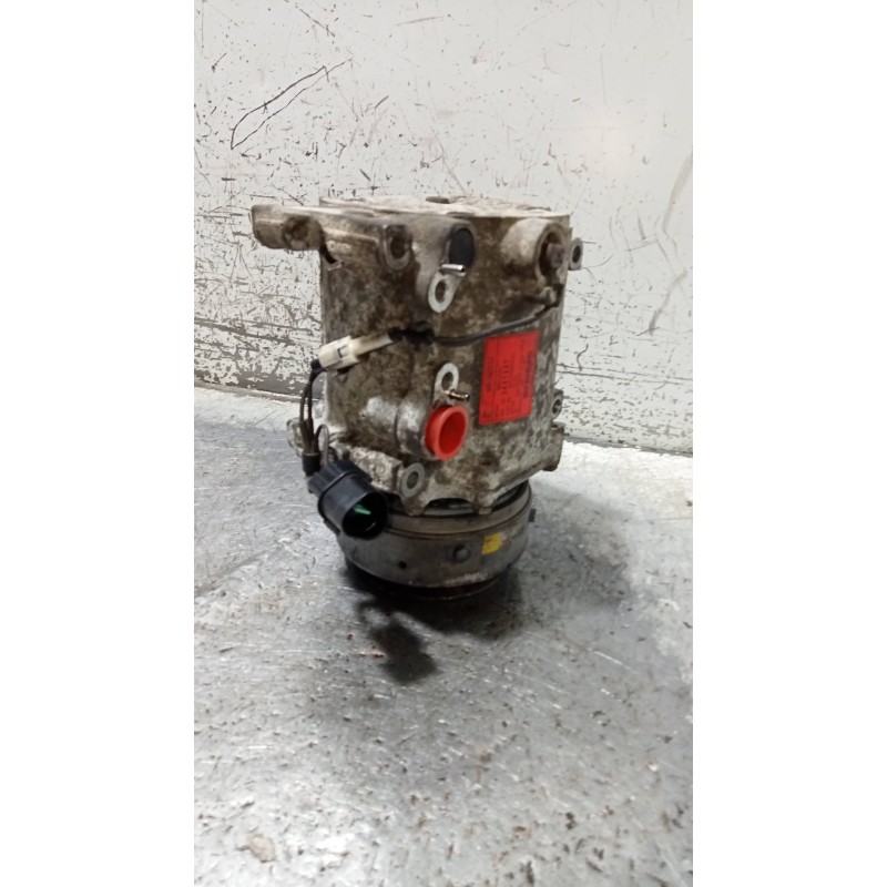 Recambio de compresor aire acondicionado para mitsubishi montero sport (k90) 2.5 td gls referencia OEM IAM AKC200A551J MR360532 