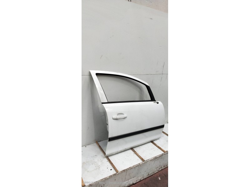 Recambio de puerta delantera derecha para opel corsa d catch me referencia OEM IAM   5P