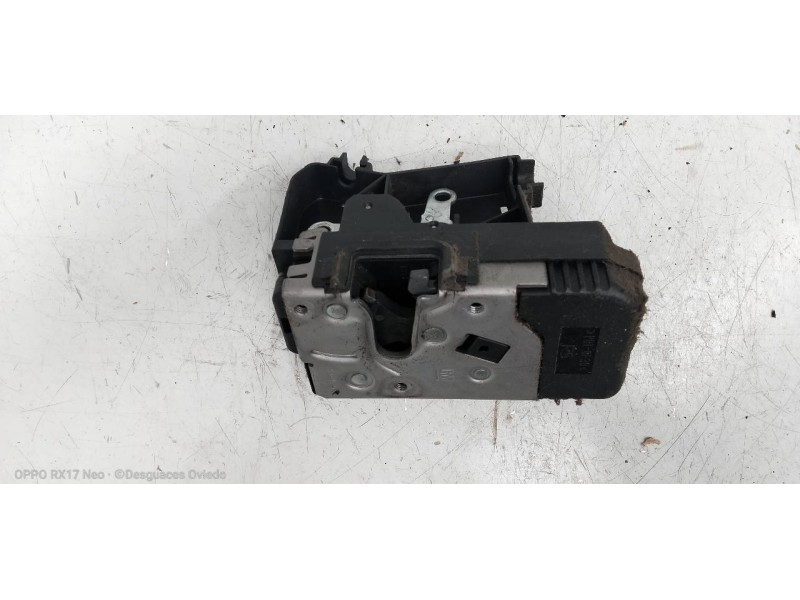 Recambio de motor cierre centralizado delantero derecho para opel vivaro combi 2.9t largo referencia OEM IAM 8200008248 91166227