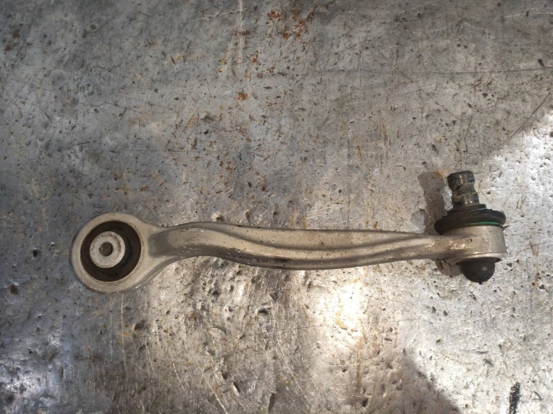 Recambio de brazo suspension superior delantero derecho para audi a8 (4e2) 4.2 quattro referencia OEM IAM   
