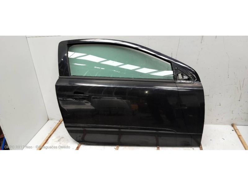 Recambio de puerta delantera derecha para opel astra gtc cosmo referencia OEM IAM   3P