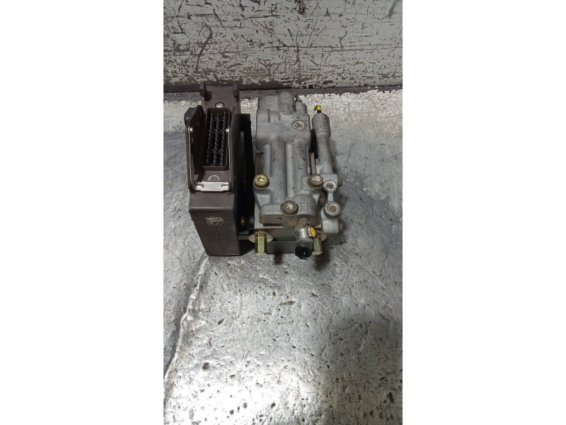 Recambio de centralita abs para citroen xantia berlina 1.9 td sx referencia OEM IAM 10094302024 6AS2559A00  Recambio de centralita abs para citroen xantia berlina 1.9 td sx referencia OEM IAM 10094302024 6AS2559A00