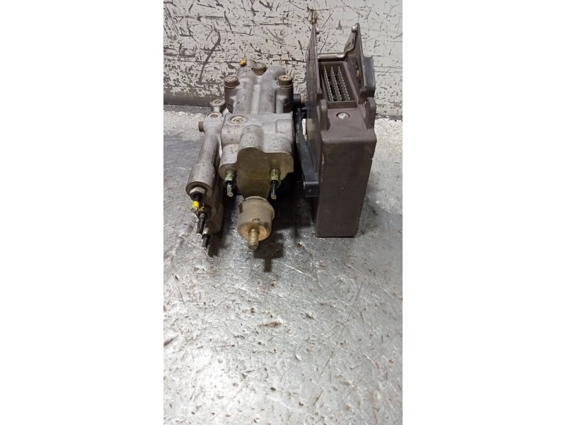 Recambio de centralita abs para citroen xantia berlina 1.9 td sx referencia OEM IAM 10094302024 6AS2559A00  Recambio de centralita abs para citroen xantia berlina 1.9 td sx referencia OEM IAM 10094302024 6AS2559A00