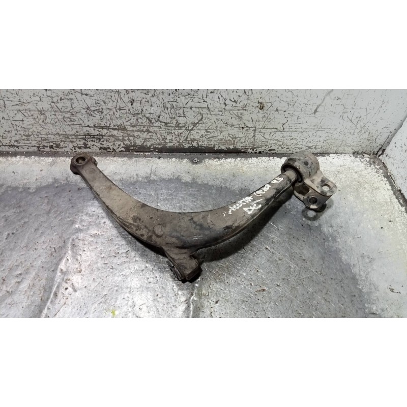 Recambio de brazo suspension inferior delantero derecho para citroen xantia berlina 1.9 td sx referencia OEM IAM   