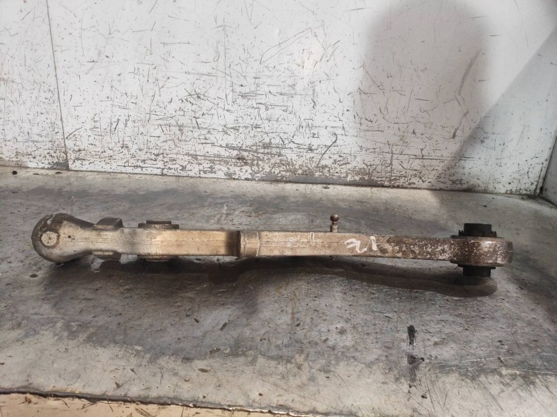 Recambio de brazo suspension superior delantero izquierdo para audi a8 (4e2) 4.2 quattro referencia OEM IAM 4E0407155C  