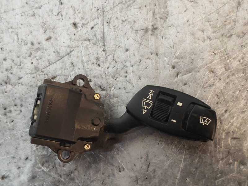 Recambio de mando limpia para bmw serie 5 berlina (e60) 530d referencia OEM IAM 6924106A  