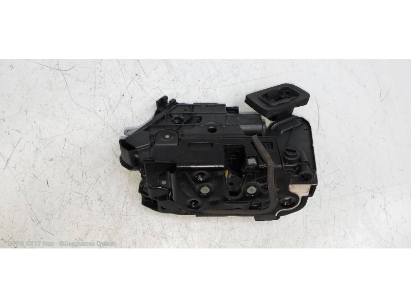 Recambio de motor cierre centralizado trasero derecho para volkswagen polo (6r1) advance referencia OEM IAM 6R4839016A  