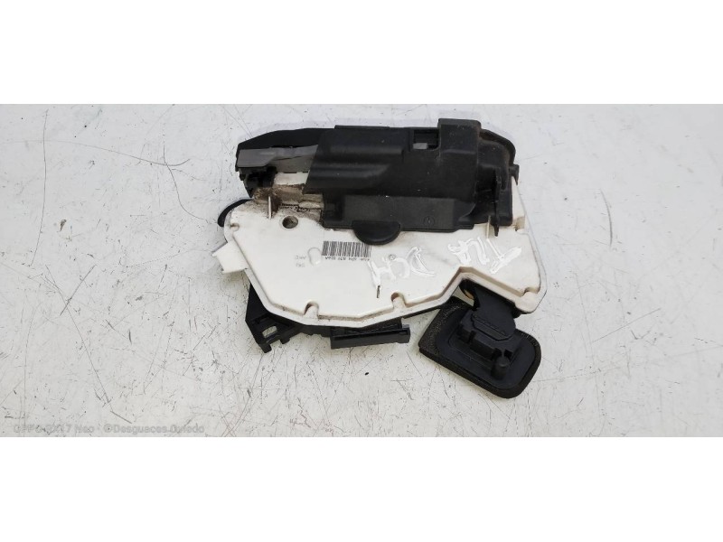 Recambio de motor cierre centralizado trasero derecho para volkswagen polo (6r1) advance referencia OEM IAM 6R4839016A  