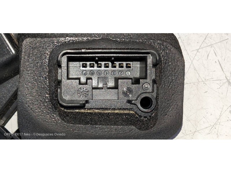 Recambio de motor cierre centralizado trasero izquierdo para volkswagen polo (6r1) advance referencia OEM IAM 6R4839015A  