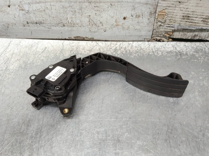 Recambio de potenciometro pedal para dacia sandero stepway referencia OEM IAM 6PV00997803 180022703R 