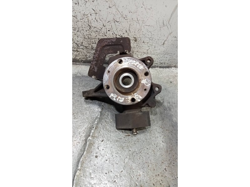 Recambio de mangueta delantera derecha para citroen xantia berlina 1.9 td sx referencia OEM IAM    Recambio de mangueta delantera derecha para citroen xantia berlina 1.9 td sx referencia OEM IAM