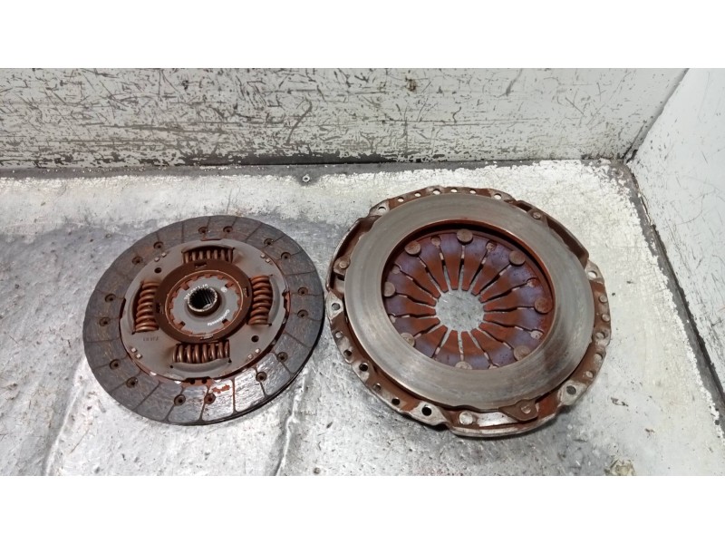 Recambio de kit embrague para opel vivaro combi 2.9t largo referencia OEM IAM   