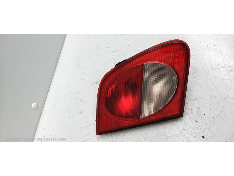 Recambio de piloto trasero izquierdo interior para mercedes clase e (w210) berlina diesel 300 turbodiesel (210.025) referencia O