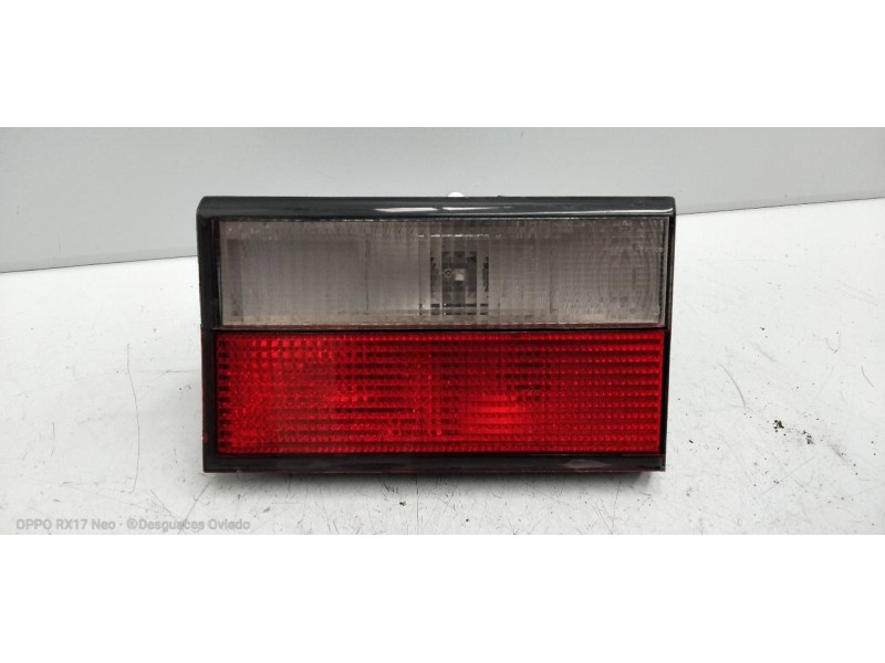 Recambio de piloto trasero derecho interior para citroen xantia berlina 1.9 td sx referencia OEM IAM    Recambio de piloto trasero derecho interior para citroen xantia berlina 1.9 td sx referencia OEM IAM