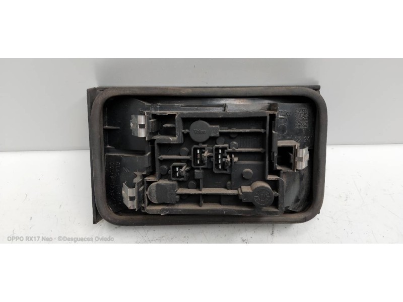 Recambio de piloto trasero derecho interior para citroen xantia berlina 1.9 td sx referencia OEM IAM   