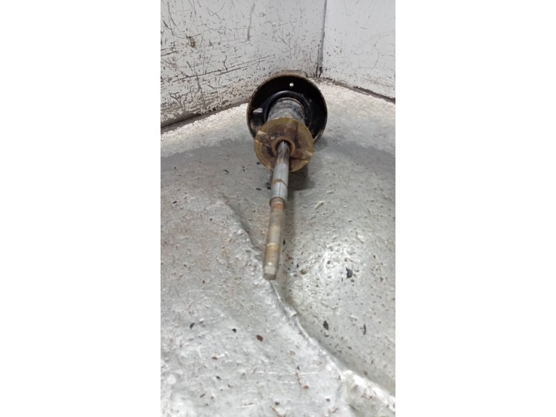 Recambio de amortiguador delantero izquierdo para renault 25 (b29) gtx referencia OEM IAM   