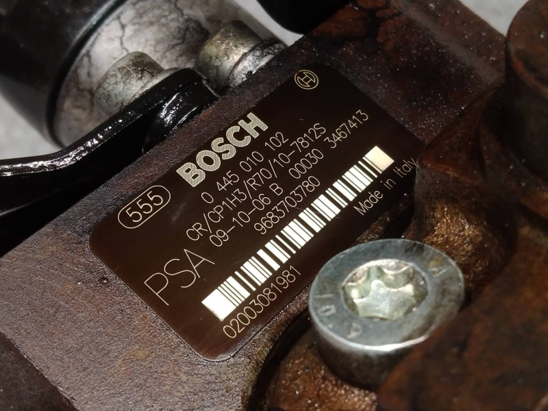 Recambio de bomba inyeccion para citroen xsara picasso 1.6 hdi 90 exclusive referencia OEM IAM 0445010102 9683703780 