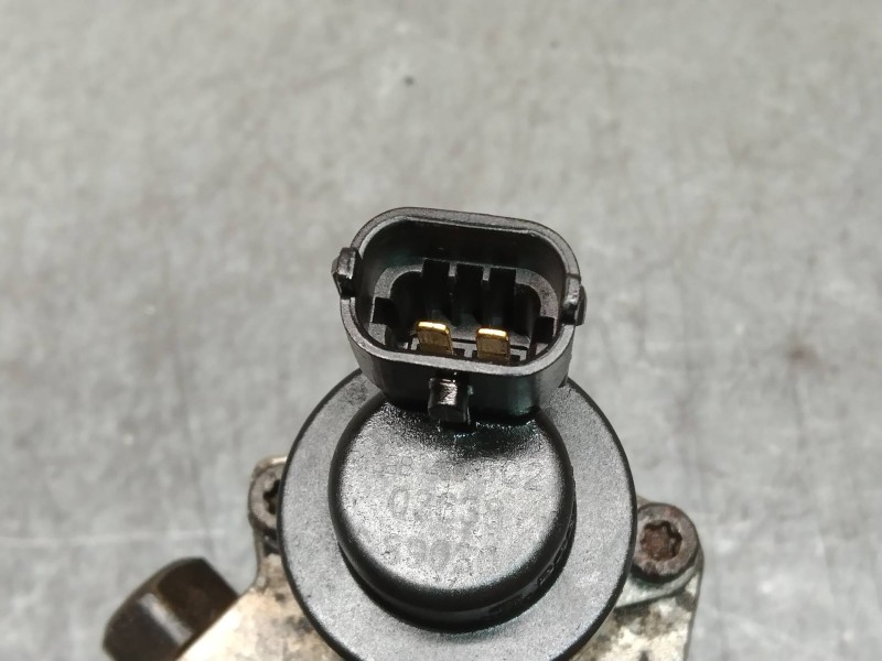 Recambio de bomba inyeccion para renault scenic ii authentique referencia OEM IAM 0445010075 8200108225 