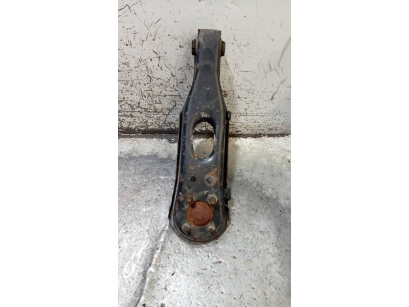 Recambio de brazo suspension superior delantero derecho para renault 25 (b29) gtx referencia OEM IAM   