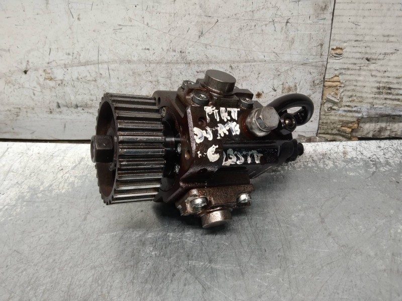 Recambio de bomba inyeccion para fiat ducato caja cerrada 33 (06.2006 =>) l1h1 120 multijet referencia OEM IAM 0445010318 580143