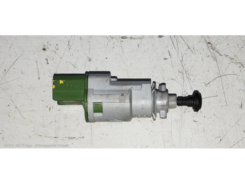 Recambio de modulo electronico para dacia sandero stepway referencia OEM IAM 8200276360  