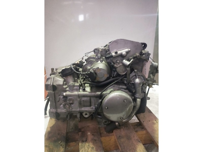 Recambio de motor completo para honda cbr 900rr/cbr 1000rr/cbr 1100 xx cbr 1000 rr fireblade (sc57) referencia OEM IAM   