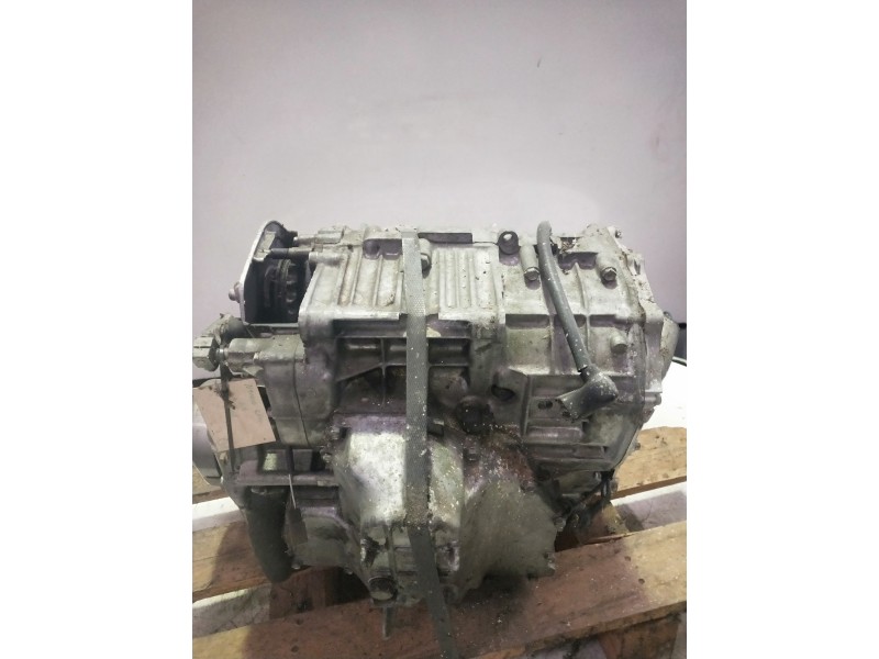 Recambio de motor completo para honda cbr 900rr/cbr 1000rr/cbr 1100 xx cbr 1000 rr fireblade (sc57) referencia OEM IAM   