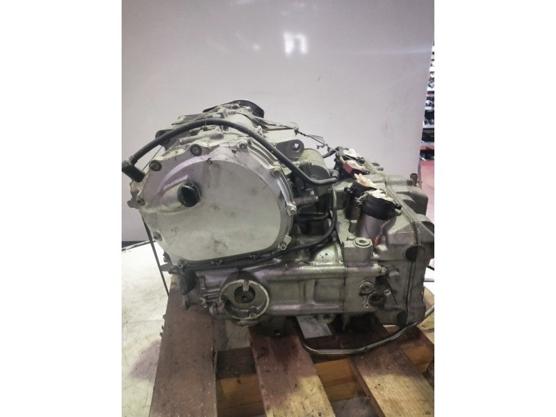 Recambio de motor completo para honda cbr 900rr/cbr 1000rr/cbr 1100 xx cbr 1000 rr fireblade (sc57) referencia OEM IAM   