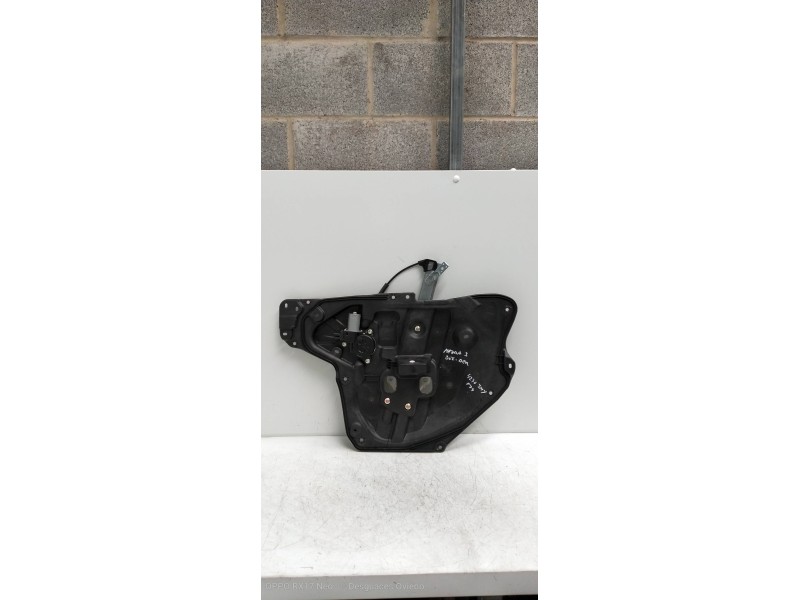 Recambio de elevalunas delantero derecho para mazda 3 lim. () center-line referencia OEM IAM BHS25897XB  