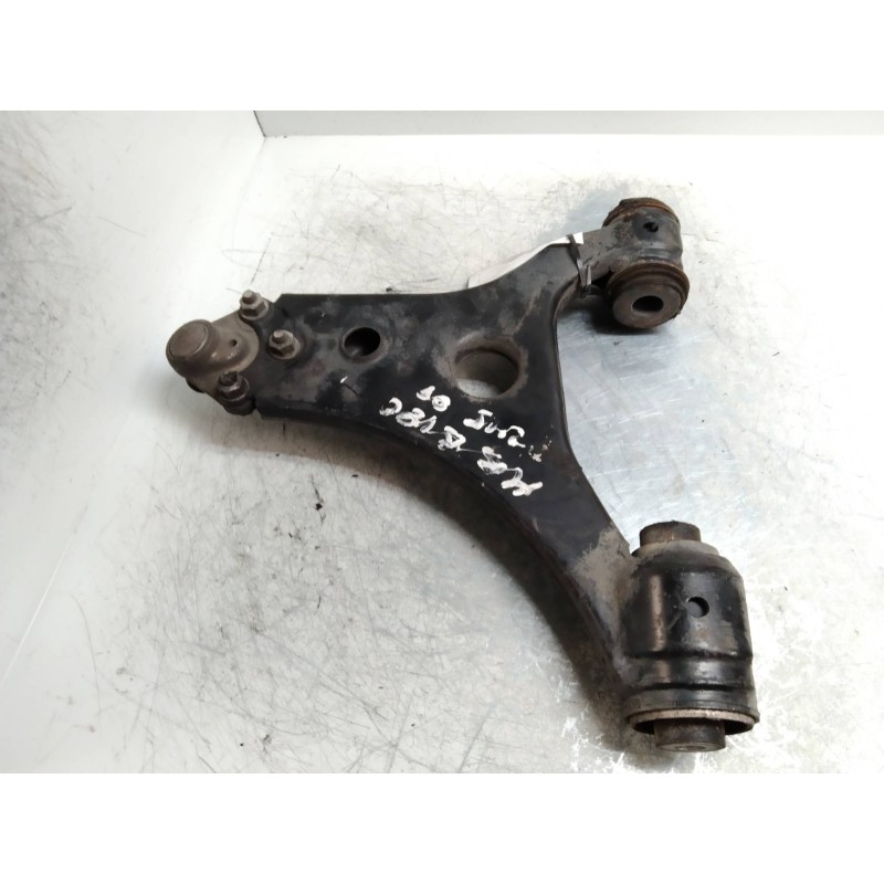 Recambio de brazo suspension inferior delantero izquierdo para mercedes clase b (w245) 180 cdi (245.207) referencia OEM IAM   