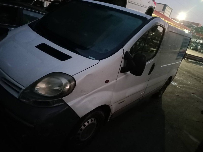 nissan primastar (x83) del año 2005