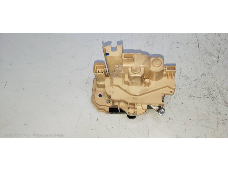 Recambio de motor cierre centralizado delantero derecho para fiat panda (319) 1.2 cat referencia OEM IAM 520184640  