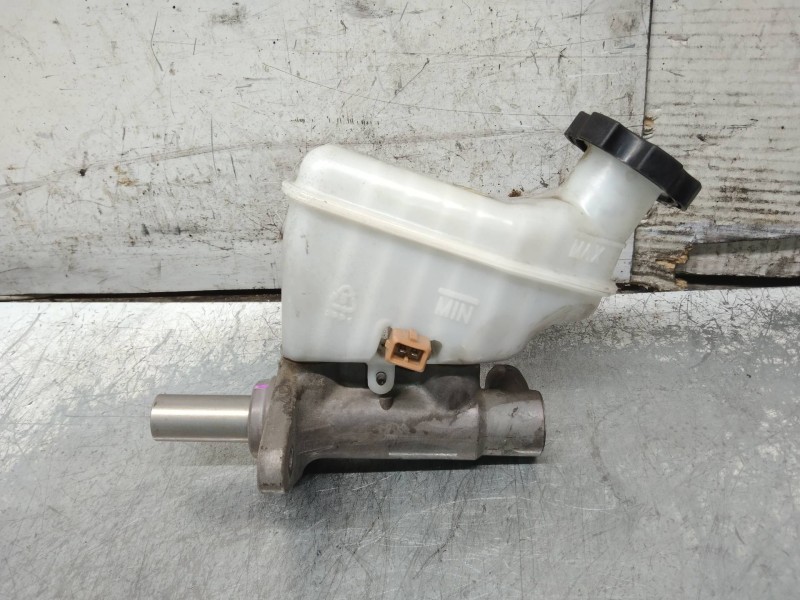 Recambio de bomba freno para kia soul diva referencia OEM IAM   