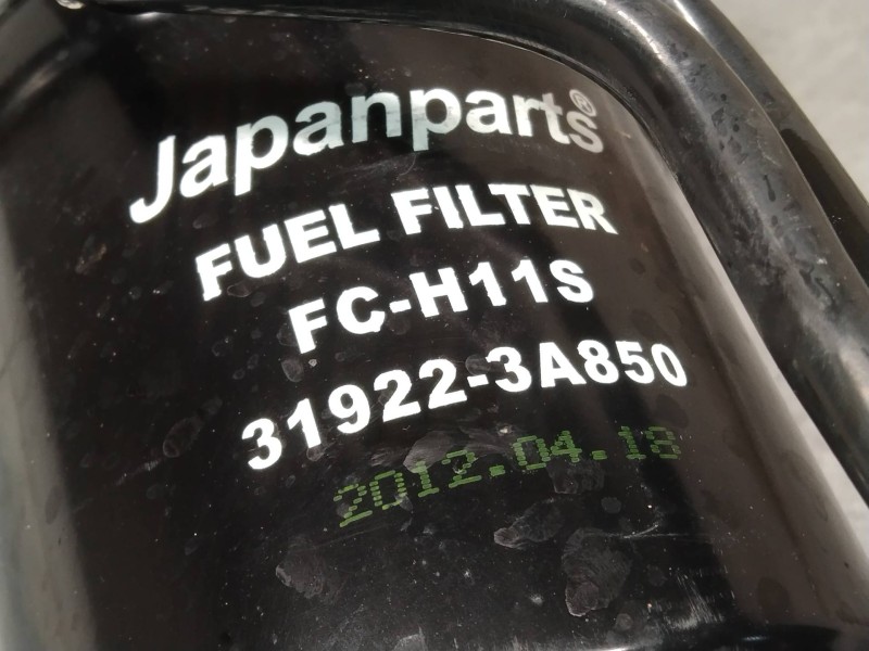 Recambio de filtro gasoil para kia soul diva referencia OEM IAM 319223A850  