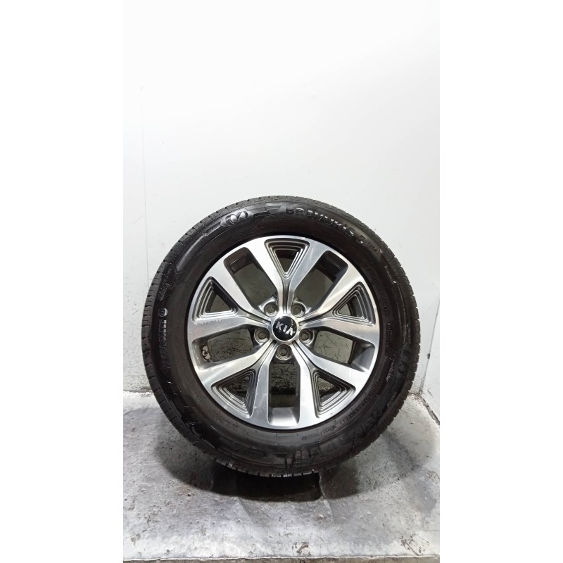 Recambio de juego llantas para kia sportage drive 4x2 referencia OEM IAM  CUBIERTAS 225/60/17