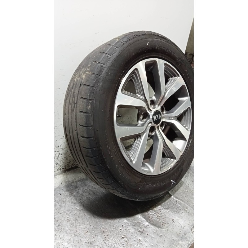 Recambio de juego llantas para kia sportage drive 4x2 referencia OEM IAM  CUBIERTAS 225/60/17