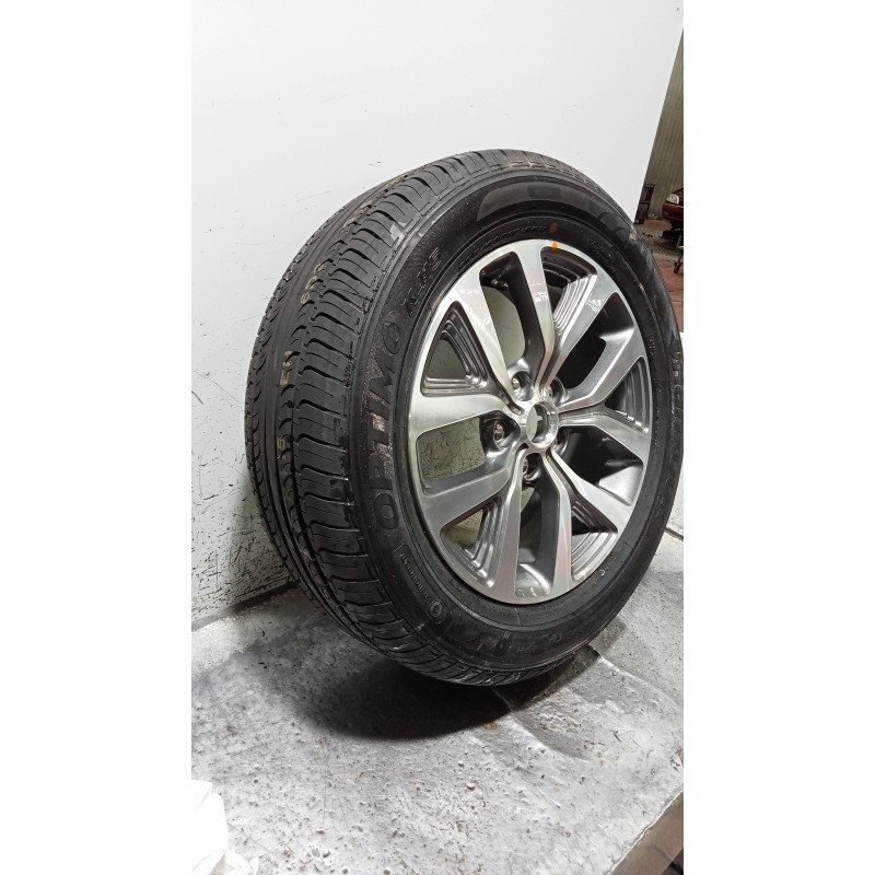 Recambio de juego llantas para kia sportage drive 4x2 referencia OEM IAM  CUBIERTAS 225/60/17