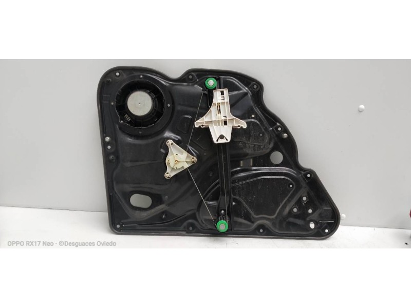 Recambio de elevalunas trasero derecho para volkswagen passat berlina (3c2) advance referencia OEM IAM 1K0959704F 3C4839756F F00