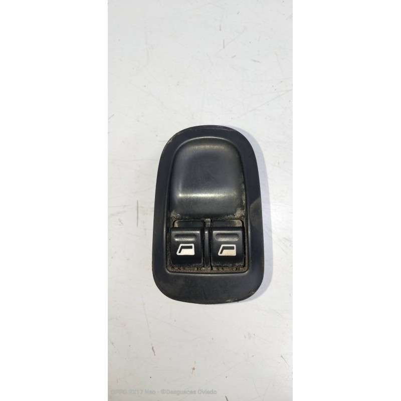 Recambio de mando elevalunas delantero izquierdo para peugeot 306 berlina 3/4/5 puertas (s2) boulebard referencia OEM IAM   