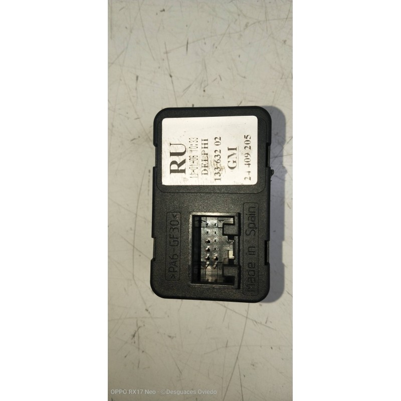 Recambio de mando elevalunas delantero izquierdo para opel corsa c blue line referencia OEM IAM 13363202 24409205 