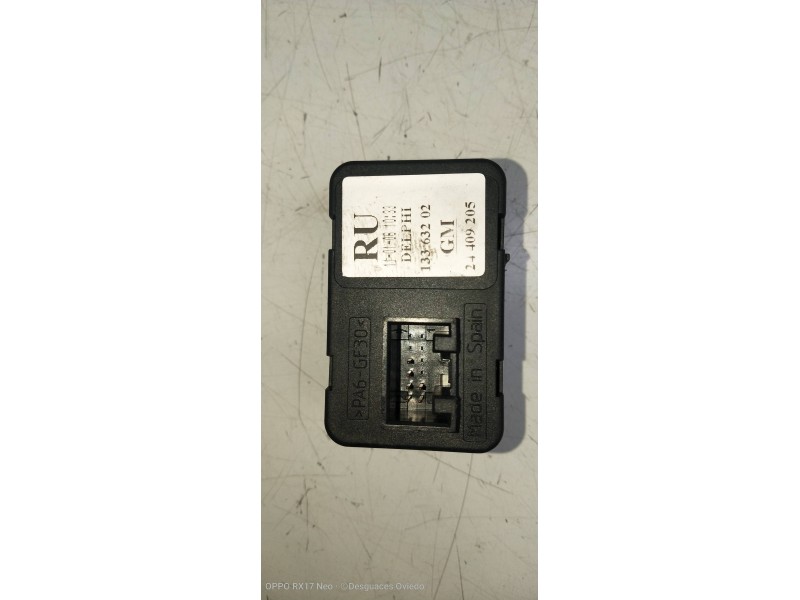 Recambio de mando elevalunas delantero izquierdo para opel corsa c blue line referencia OEM IAM 13363202 24409205 