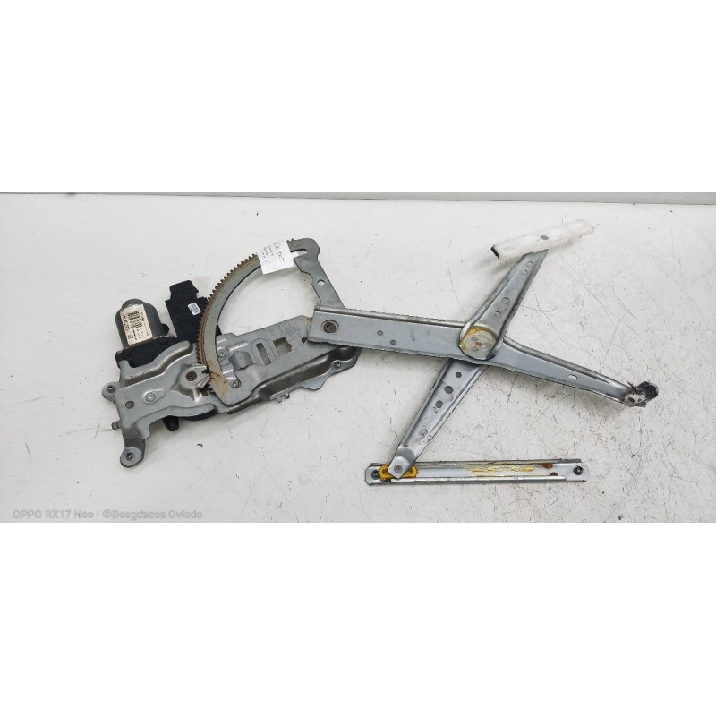 Recambio de elevalunas delantero derecho para opel corsa c blue line referencia OEM IAM 13173074  3P
