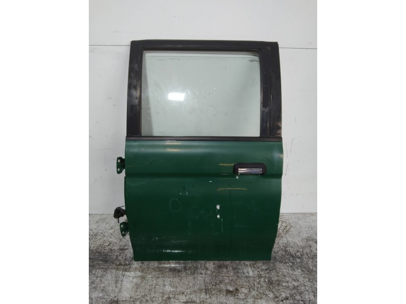 Recambio de puerta trasera izquierda para mitsubishi l 200 (k6/7) 2.5 turbodiesel referencia OEM IAM   4P