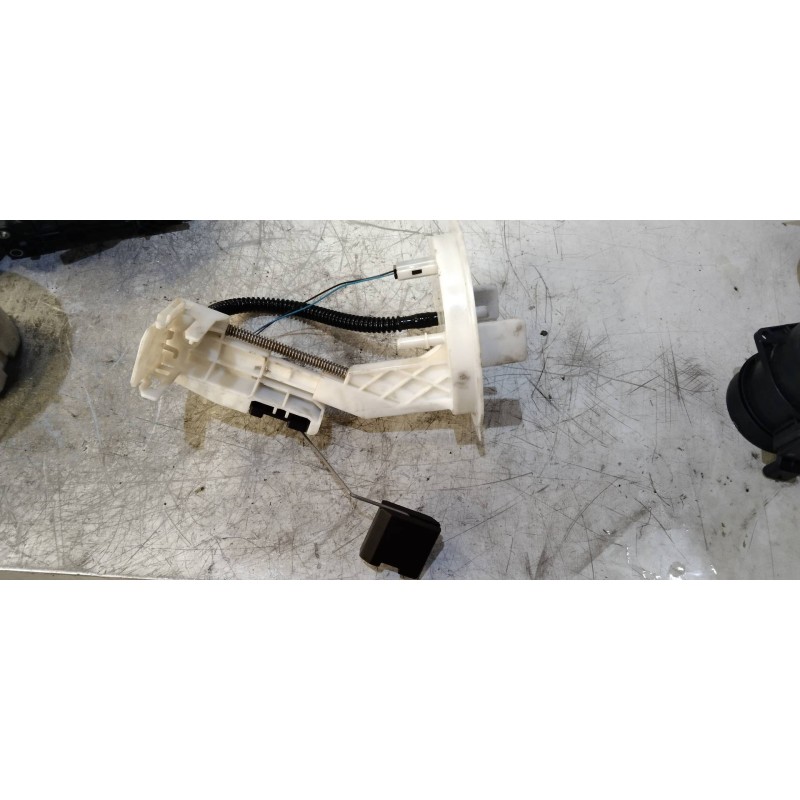 Recambio de aforador para mercedes clase glk (w204) glk glk 220 cdi be (204.902) referencia OEM IAM 1582881014 A2044700694 